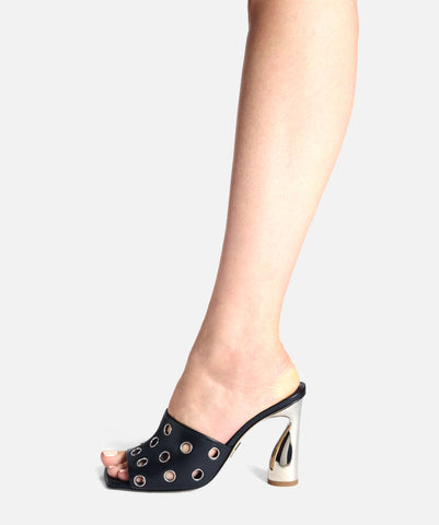 ARC EYELET