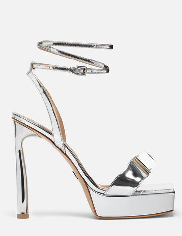 STRAPPY CUBE PLATFORM